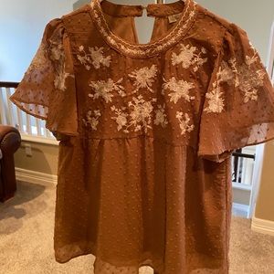 Brown and white flowy embroidered top